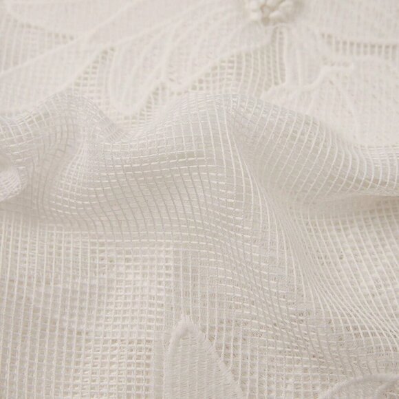 White Casual Women's Set French Romantic Hollow Embroidery Floral Outfit - Picture 9 of 15